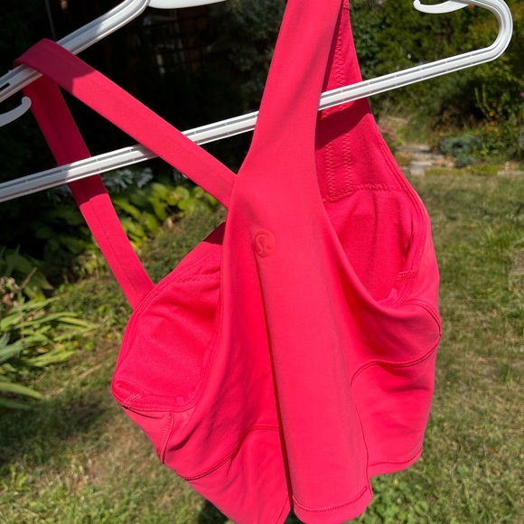 BUNDLE: Lululemon Size 4 Tops - Picture 3 of 16